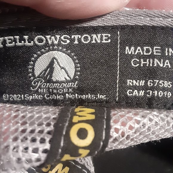 Yellowstone Dutton Ranch Mesh Back Hat/Cap OSFA - Picture 7 of 7